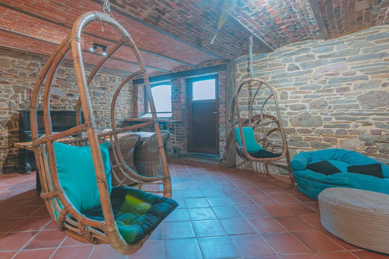 Le Repos Du Nomade B&B 7 Personnes Manhay Exterior photo
